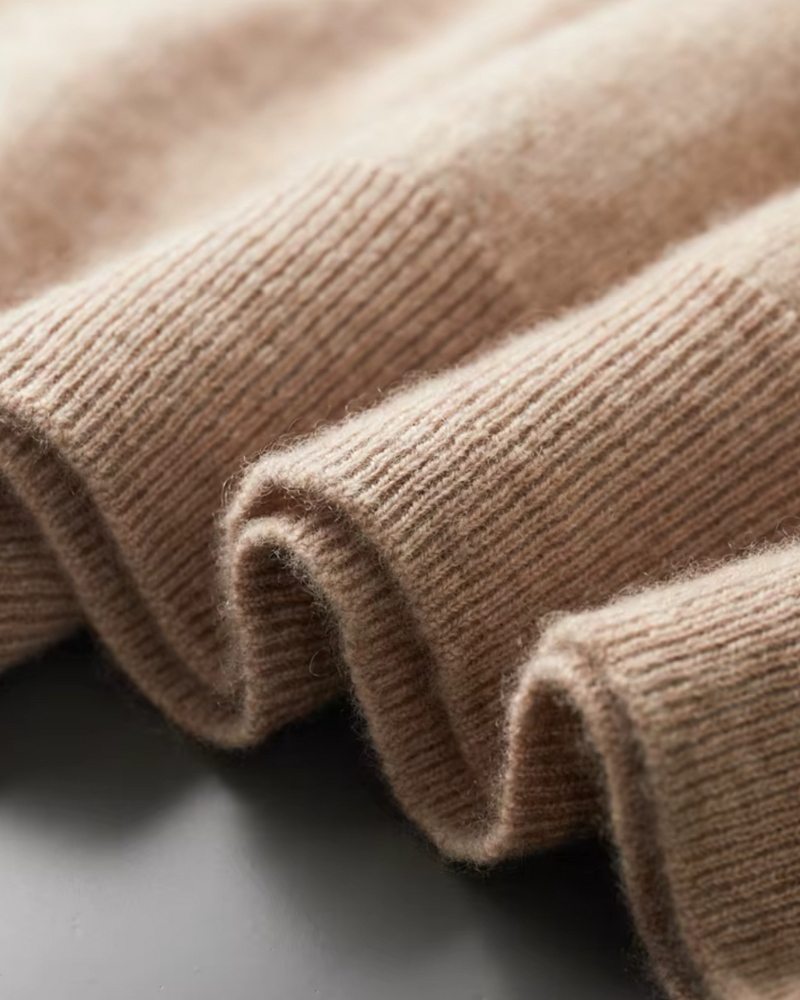 CASHMERE MOCK NECK ESSENTIAL TEE