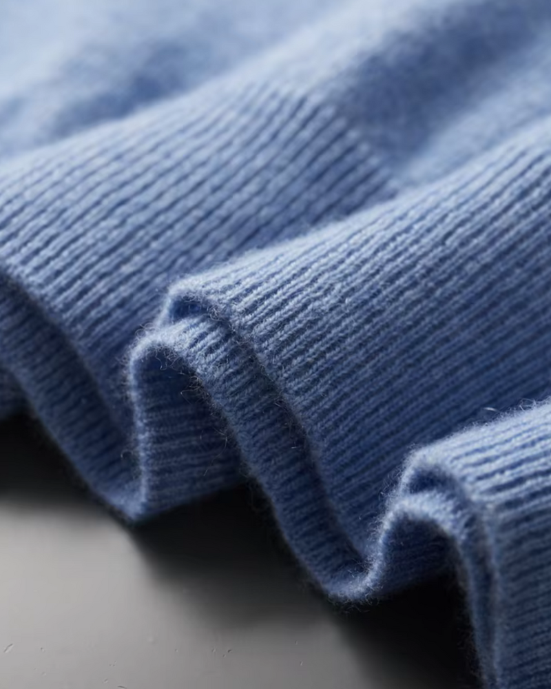 CASHMERE MOCK NECK ESSENTIAL TEE