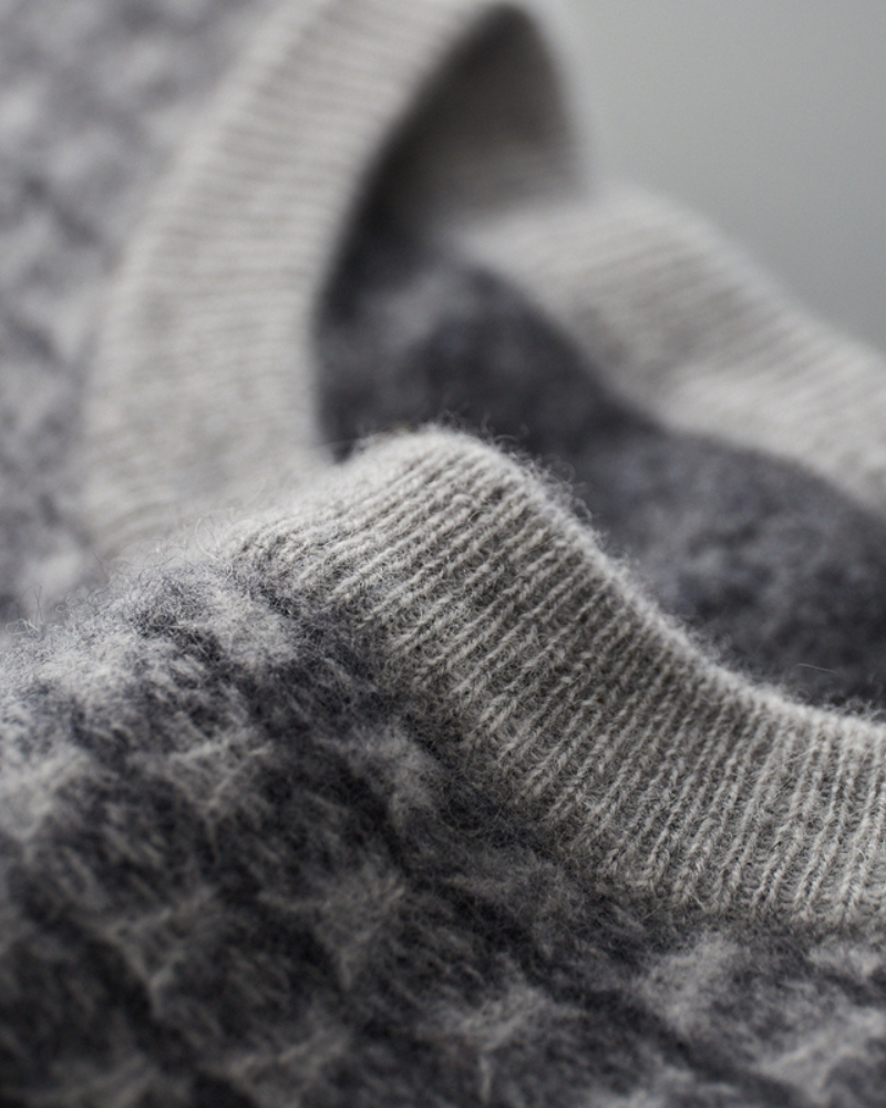 CASHMERE JACQUARD CLASSIC CREWNECK
