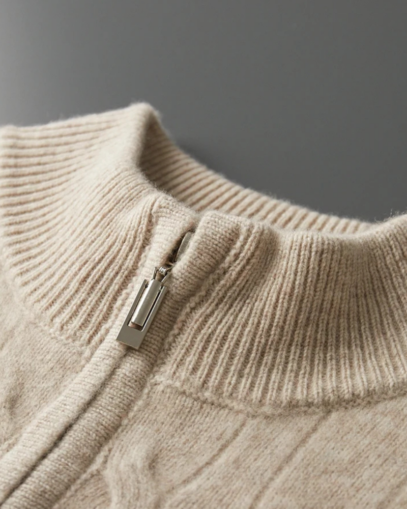 MERINO CABLE HALF ZIP