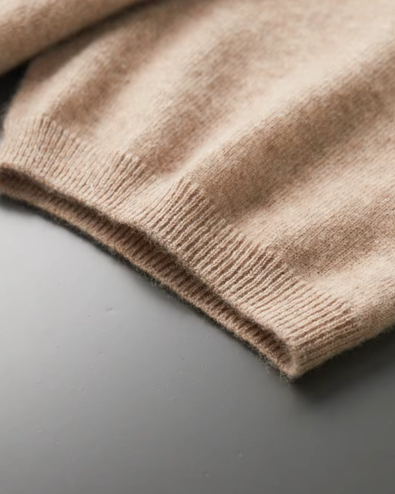 CASHMERE MOCK NECK ESSENTIAL TEE