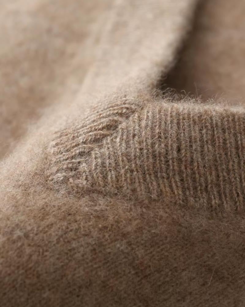 MERINO V-NECK CLASSIC VEST